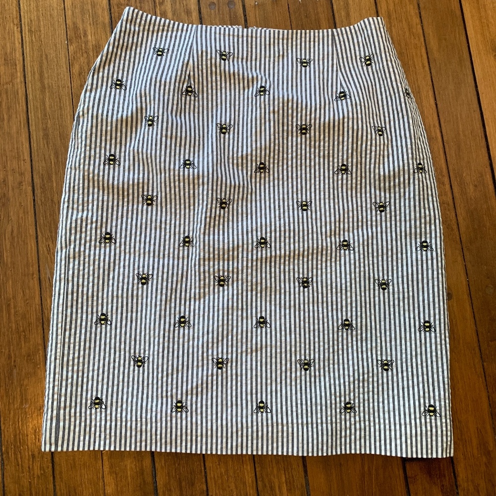 Bushwhacked bumble bee seersucker pencil skirt. Never worn. 100 retail